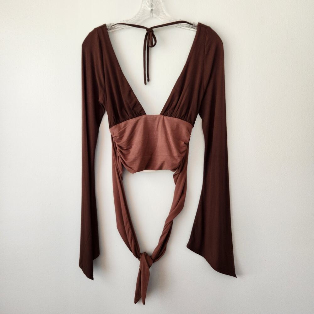Outcast Top Women's S Brown Plunging Neckline Flare Sleeve Modern Sculpted Retro